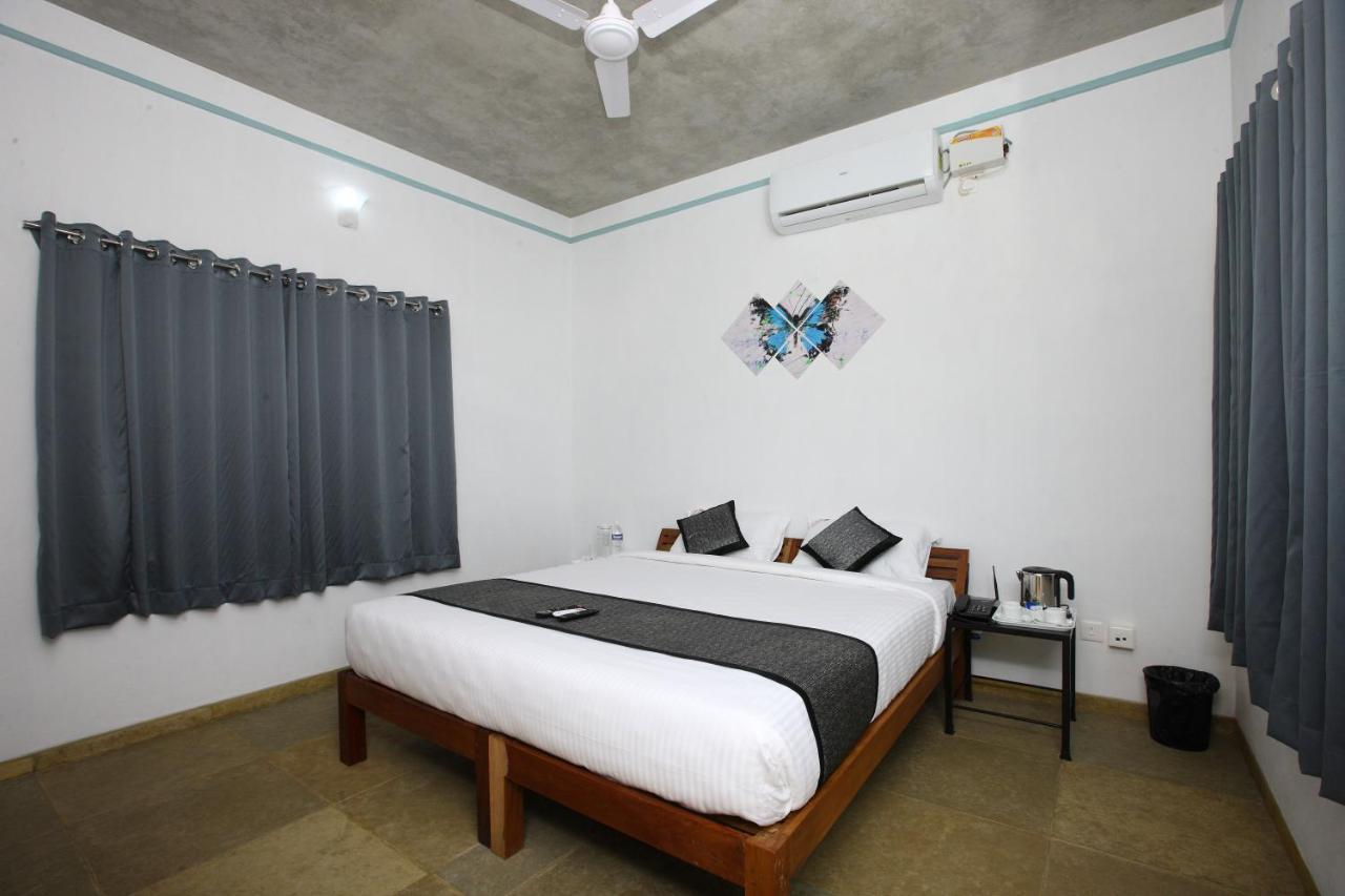 Hotel Du Palais - Auroville Beach Pondicherry Exterior photo