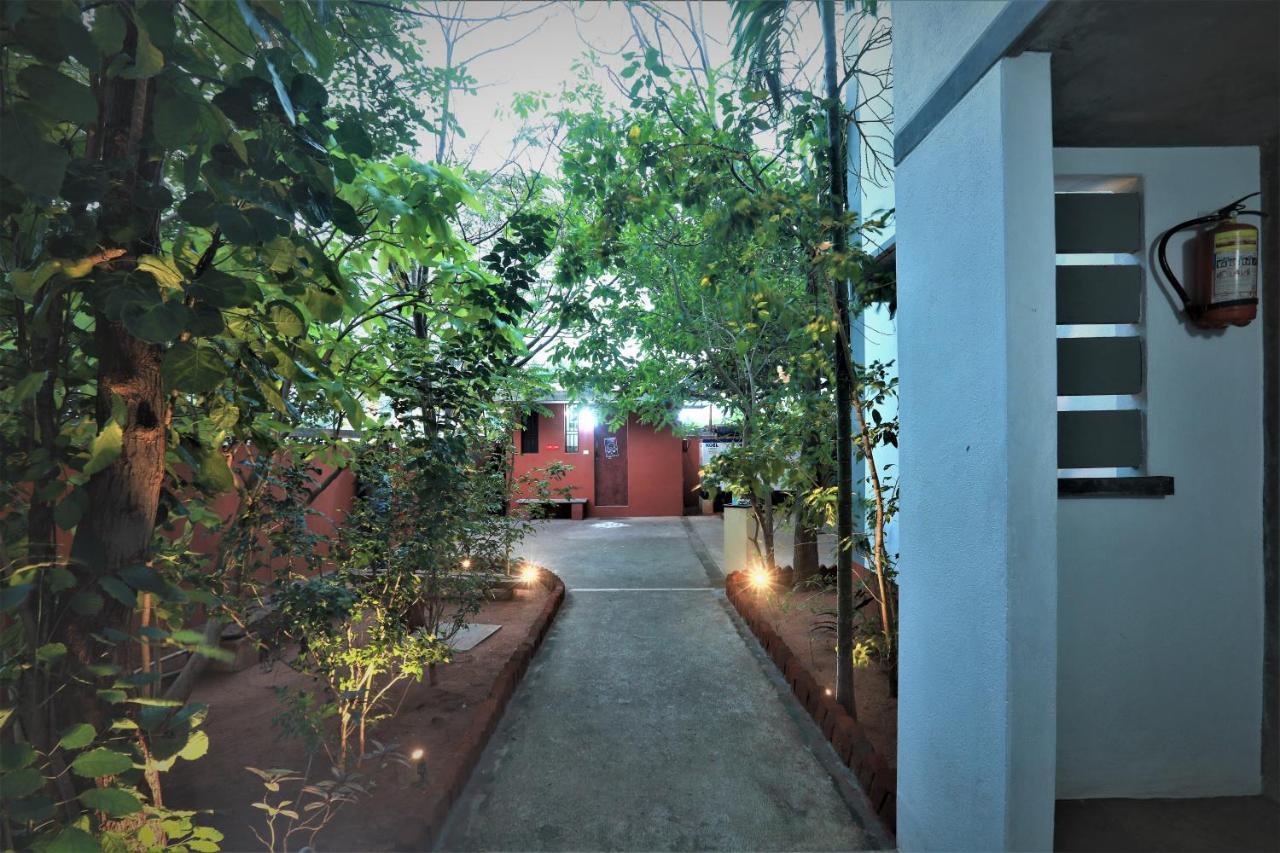 Hotel Du Palais - Auroville Beach Pondicherry Exterior photo
