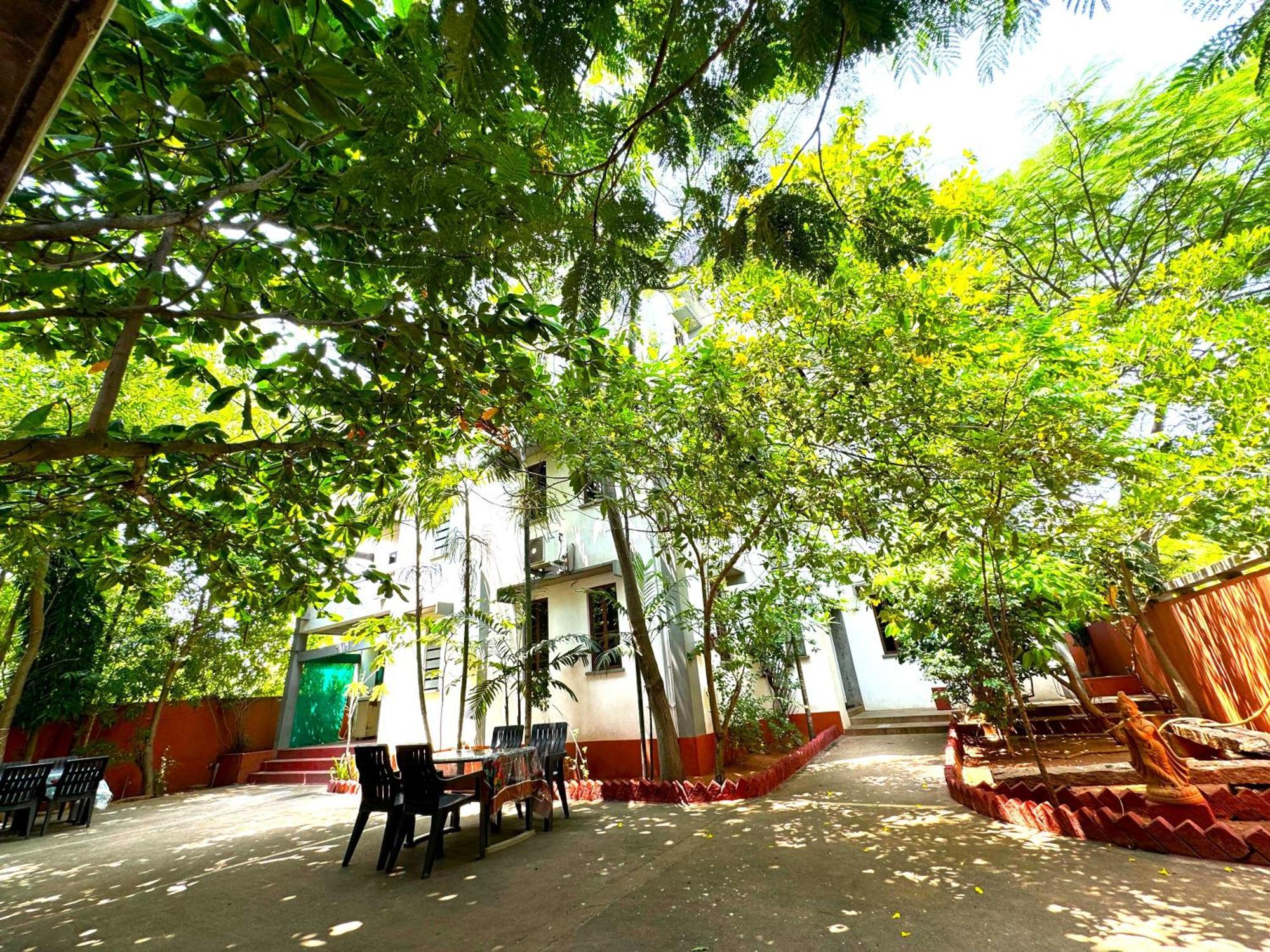 Hotel Du Palais - Auroville Beach Pondicherry Exterior photo